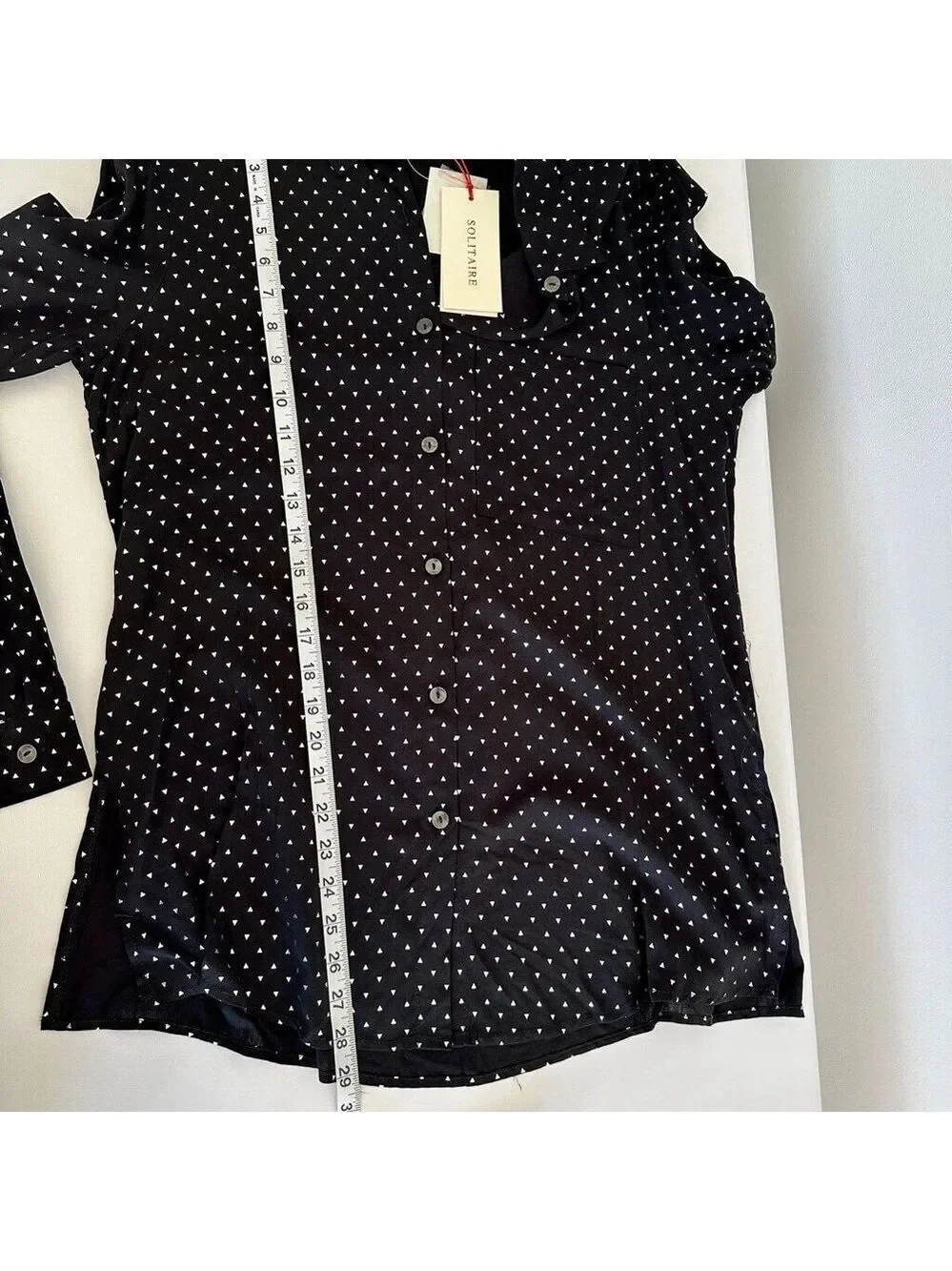 Women's Solitaire Black & White Patterned Collared Button-up Blouse Size S New - Picture 13 of 13
